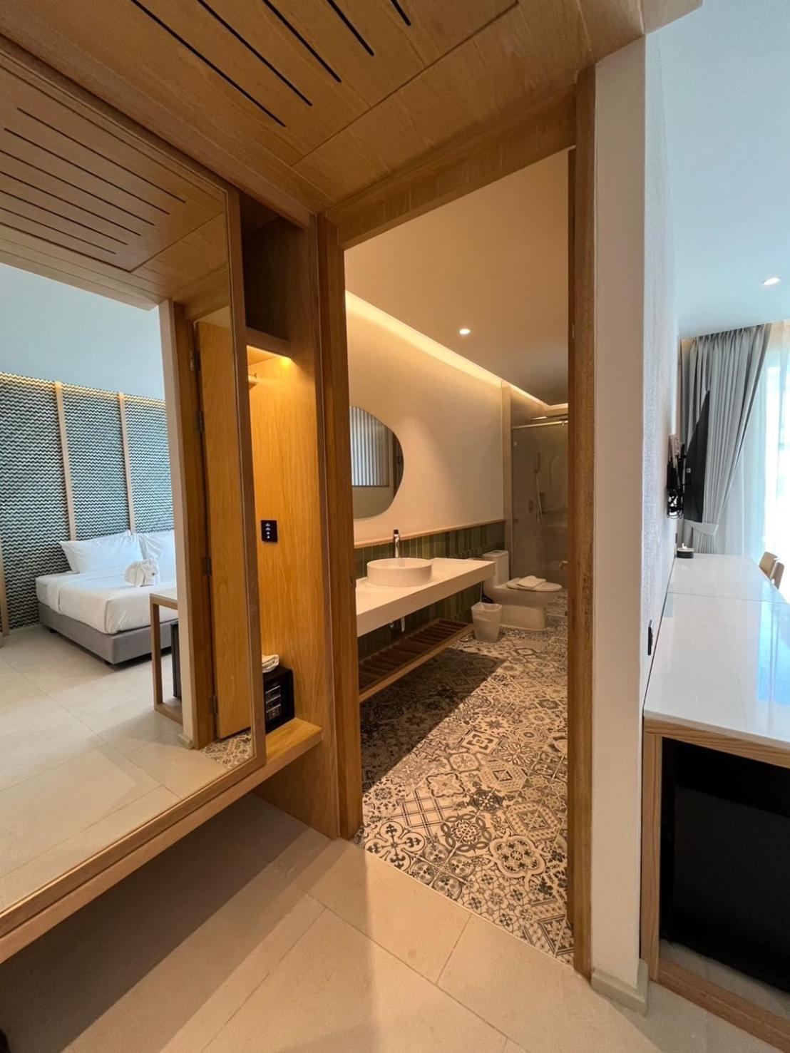 Peach Hill Resort - Sha Extra Plus Bãi biển Kata Ngoại thất bức ảnh